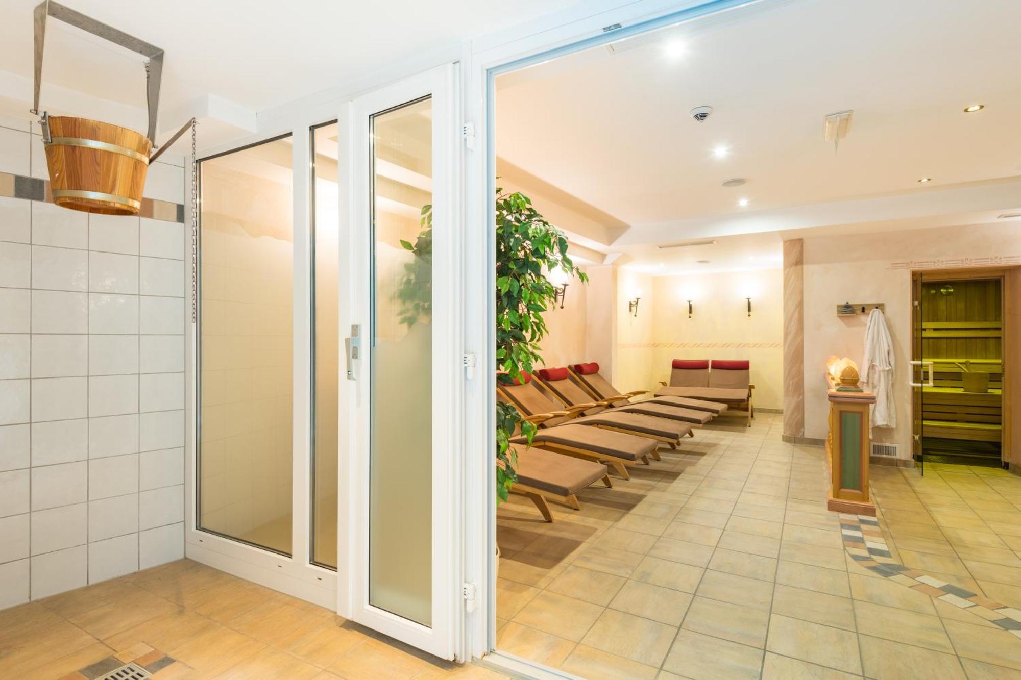 Hotel Post Bach  Ngoại thất bức ảnh