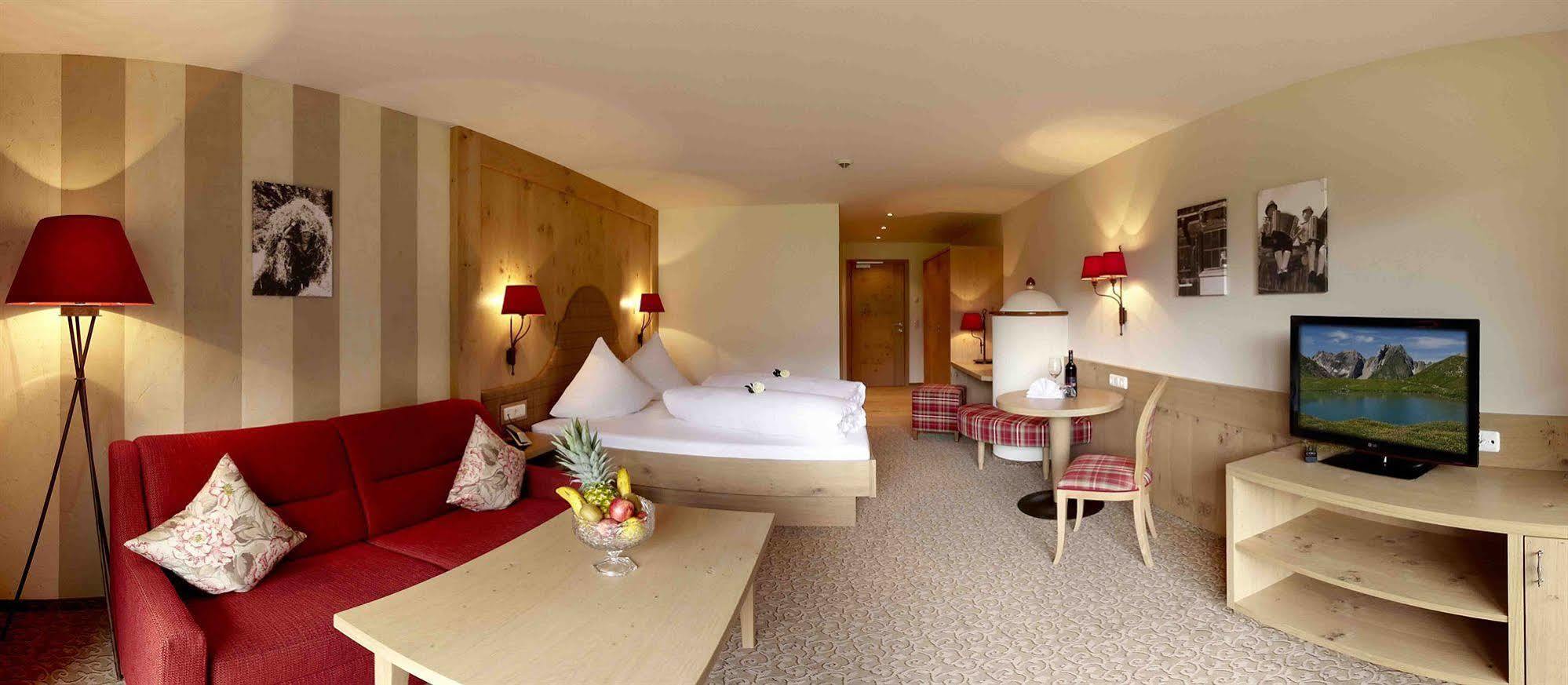 Hotel Post Bach  Ngoại thất bức ảnh